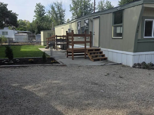 415 E 44th St Trlr 12, Garden City, ID 83714