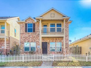 7239 Autumn Sun Dr, Houston, TX 77083
