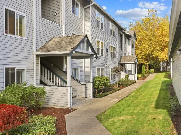 33020 10th Ave SW, Federal Way, WA