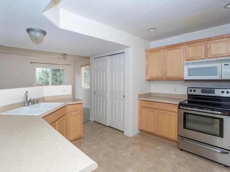 6803 Autumn Ridge Dr #1 — Photo 8