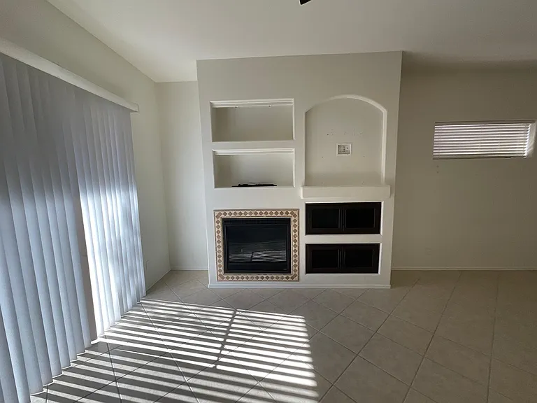 Gas fire place
