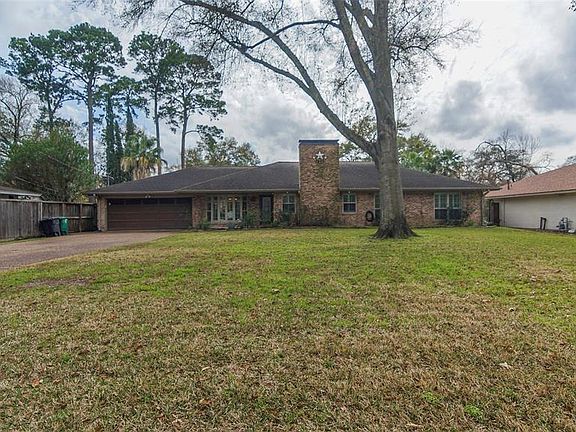 2nd image of 3813 Brookwoods Dr