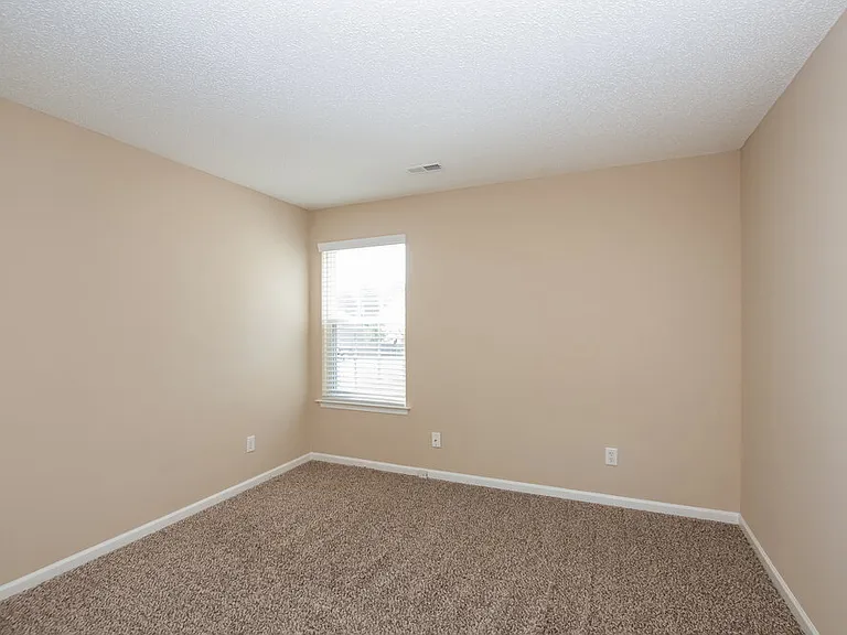 6629 Rustic View Ct — Photo 14