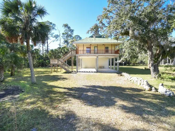 54 Mock St, Saint Marks, FL 32355