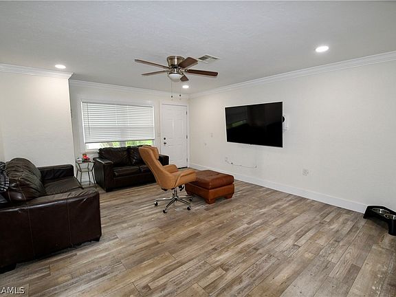 4th image of 70-72 Cabana Ave