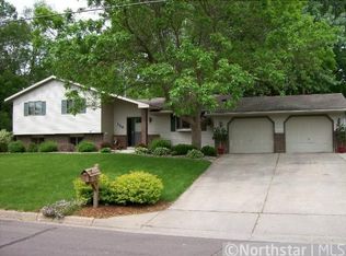 130 Fern Ave, Red Wing, MN 55066
