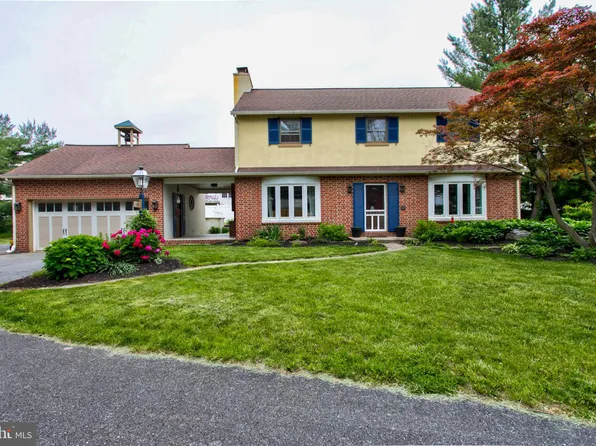 148 Sunny Slope Ln, Manheim, PA 17545