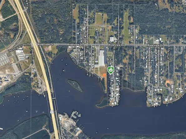 8825 Oak St, Riverview, FL 33578