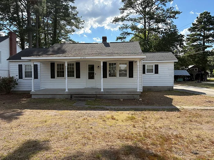2726 Church St — Photo 1