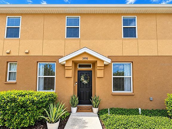 3rd image of 3998 PEMBERLY PINES CIRCLE