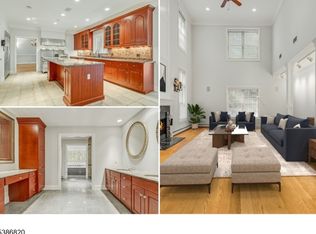 47 Stonehedge Dr, Hardyston Twp., NJ 07460