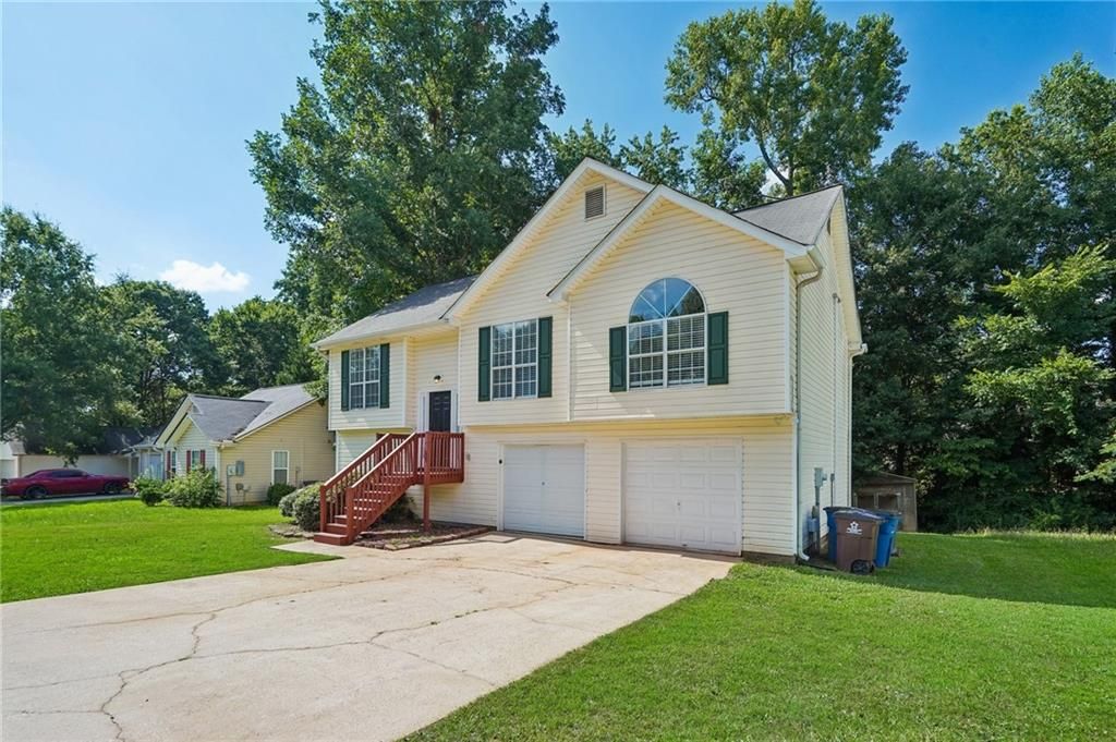 403 Edgewood Dr, McDonough, GA - View 2