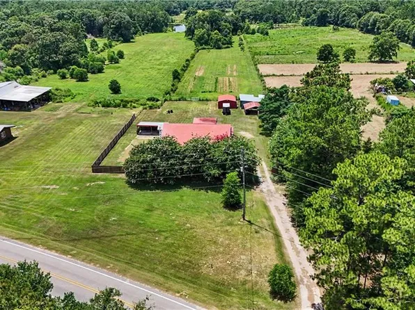 13151 Roberts Rd, Chunchula, AL 36521