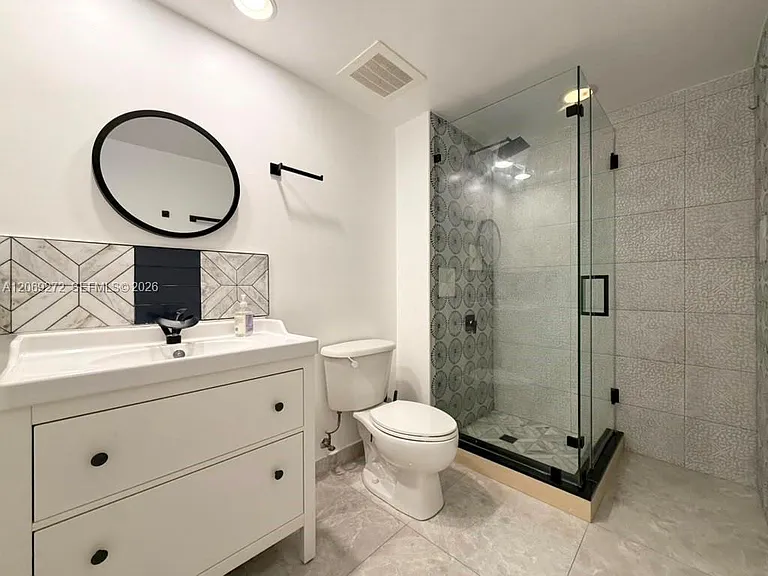 950 Brickell Bay Dr #1108 — Photo 5