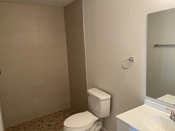 4th image of 843 Mohawk Pkwy #843