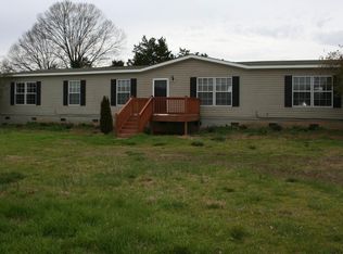 354 Walker Rd, Meansville, GA 30256