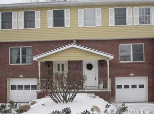 6437 Forest Gln, Victor, NY 14564