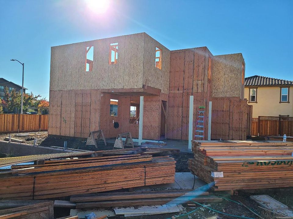 2nd image of 319 Vinterra Ct Lot 11