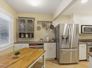 11010 W Topaz Dr, Sun City, AZ 85351