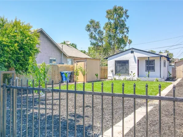 211 E 94th St, Los Angeles, CA 90003