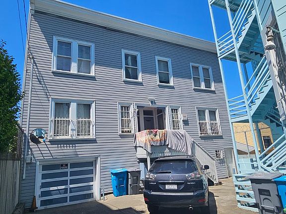 5th image of 1034-1042 Washington St