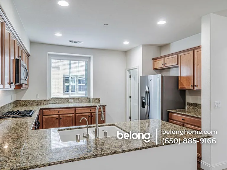 6704 S Mariposa Ln — Photo 12