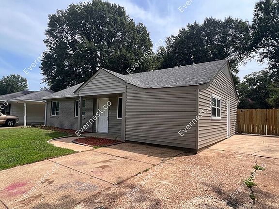 2nd image of 8456 Booneville Dr