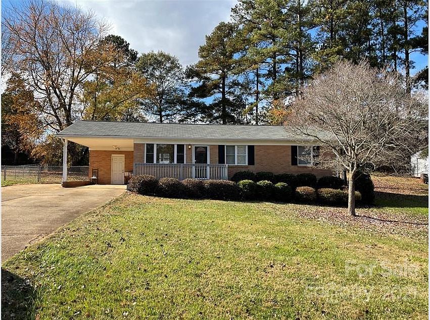 1st image of 3021 Alton Dr