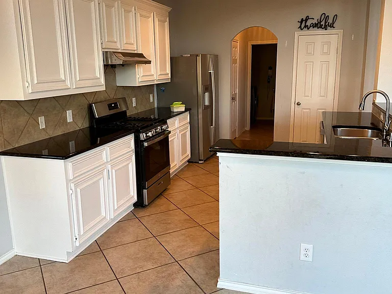 11307 Bright Canyon Ln — Photo 18