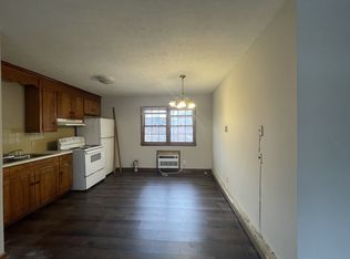 186 Loch Ln APT 302, Amherst, VA 24521