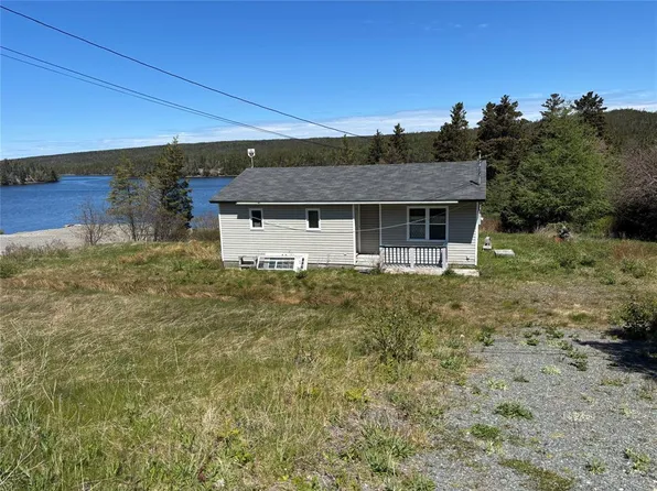 421-425 South East Road, Placentia, NL A0B2Y0