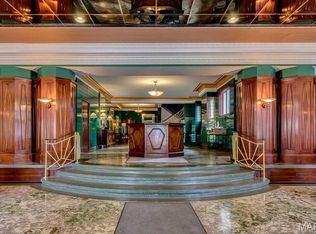 4440 Lindell Blvd APT 501, Saint Louis, MO 63108