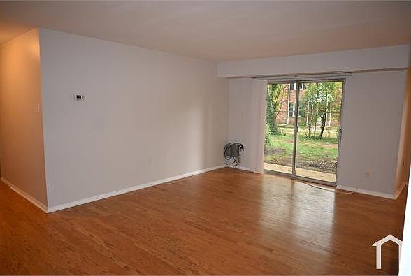 1st image of 213 Victor Pkwy APT C