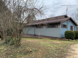 319 Lashley Rd, Senecaville, OH 43780