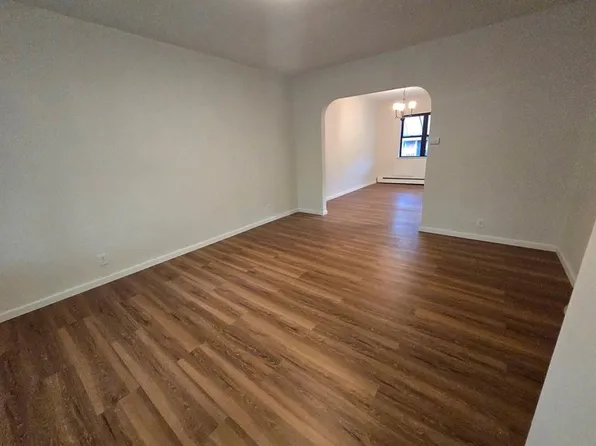 28-29 50th Street image 6 of 24