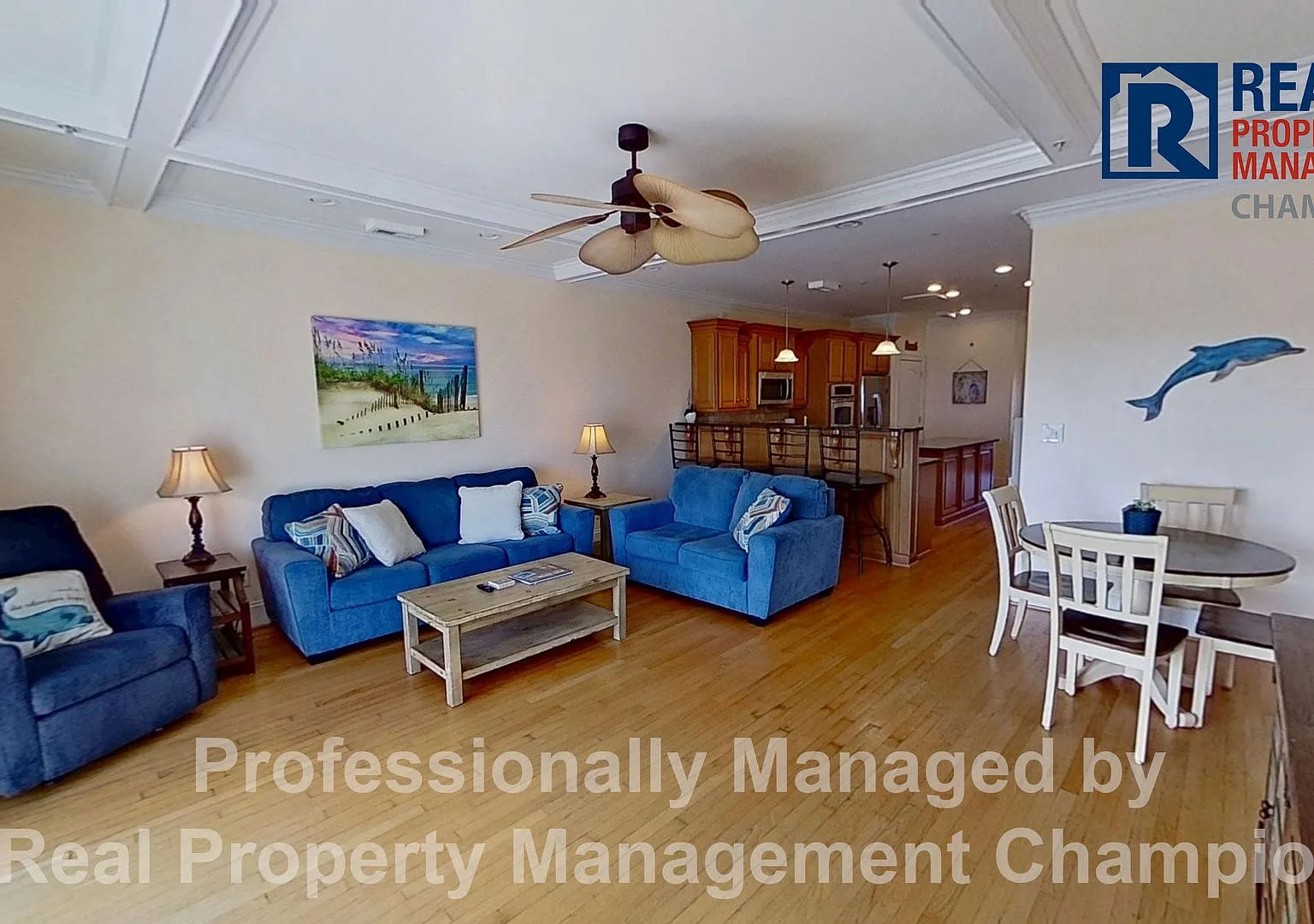 Fully Furnished 3BD/3.5BA Luxury Condo Available for Lease September through April — Photo 3