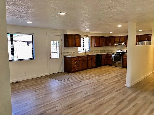 7744 W Iron Ct — Photo 4
