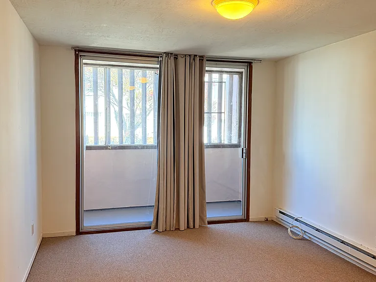 310 Hamilton St #1 — Photo 10