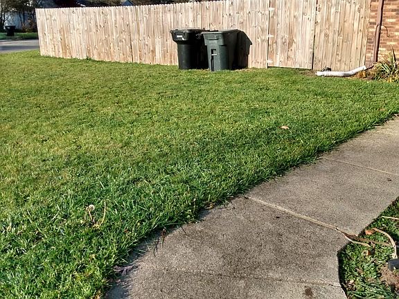 3rd image of 5103 Lindenwood