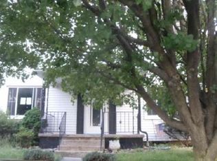 90 Lawn Ave, Uniontown, PA
