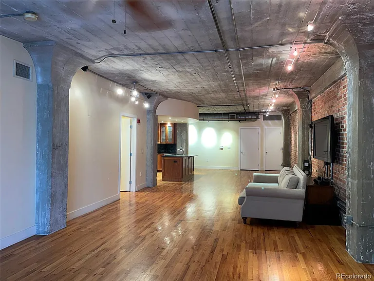 1449 Wynkoop St #201 — Photo 14