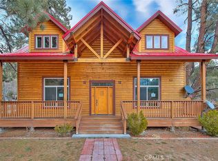 900 Evergreen Rd, Wrightwood, CA 92397