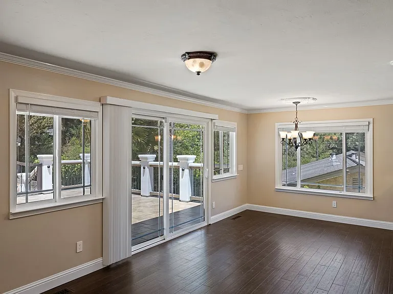 8 Shepherds Pl — Photo 45