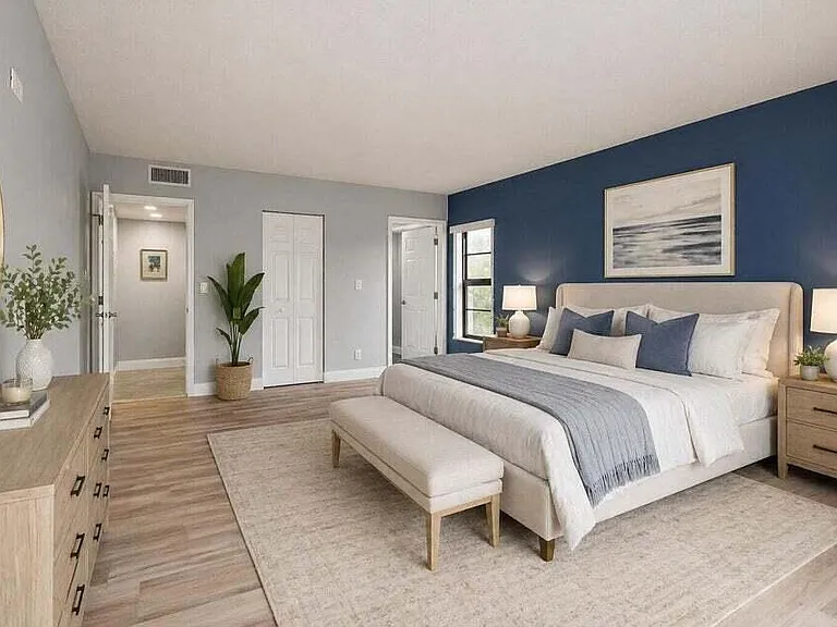 2206 S Cypress Bend Dr #401 — Photo 7