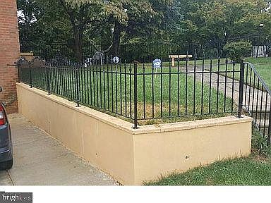 2nd image of 170 Larkspur Pl