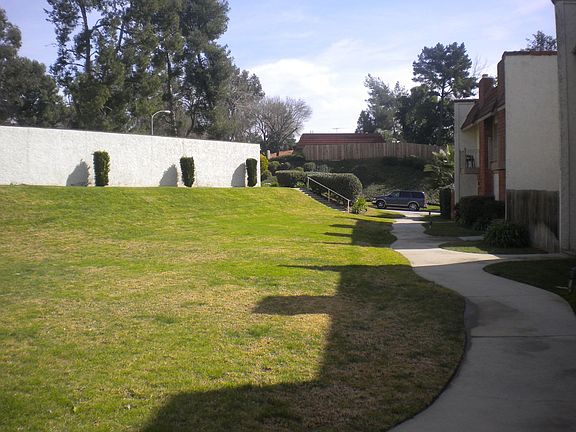 Walk way