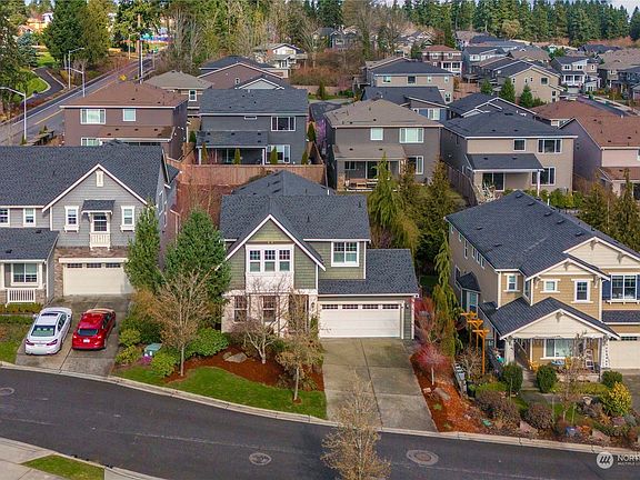 2nd image of 13608 NE 129th Street