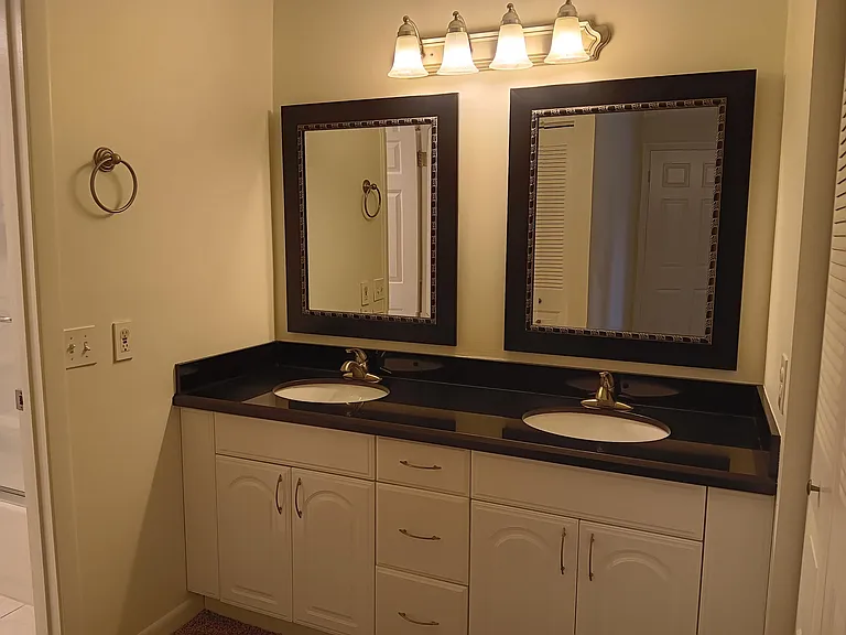 8045 Eastlake Dr #1G — Photo 32