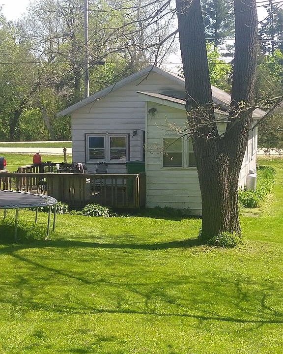 1st image of 21646 W Elm St