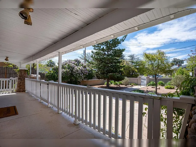 549 Agua Fria St — Photo 19